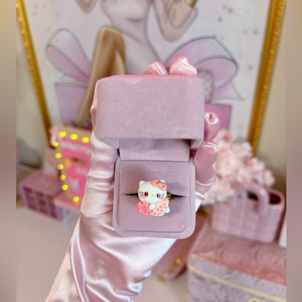 Handmade Girly Spring Ring - Picture 2 of 4